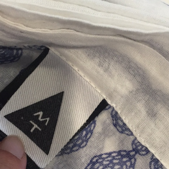 Sold - Picture 2 of 3